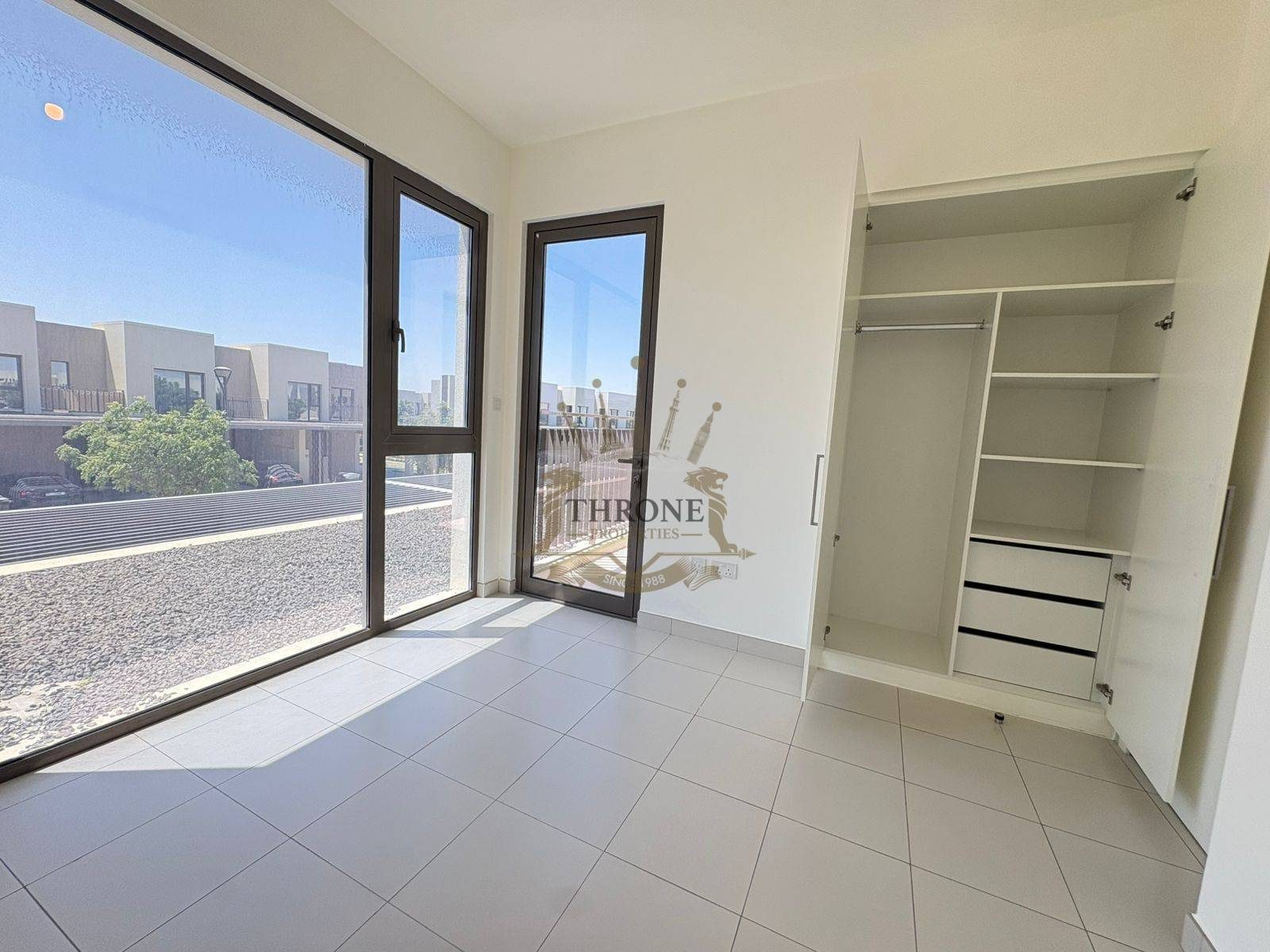 3 Bedroom Townhouse for Sale in Dubai South - Photo 8 | Throne Properties