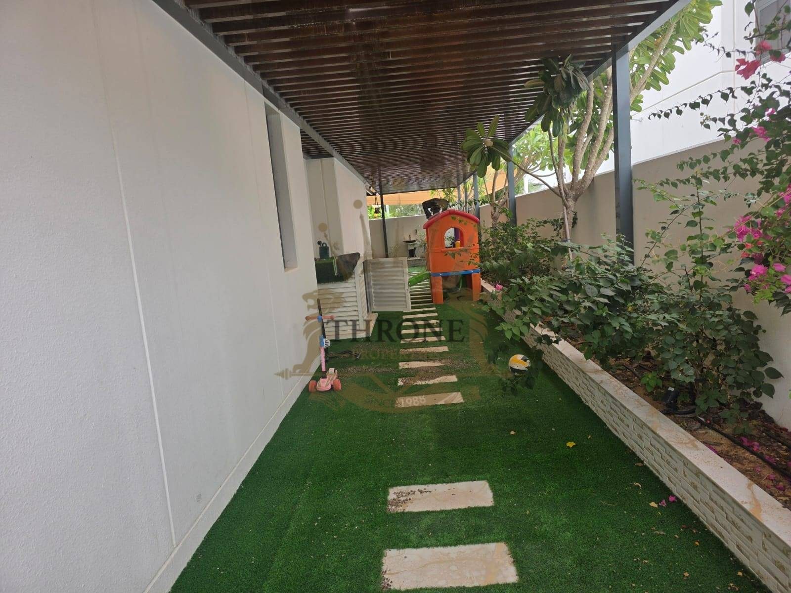 6 Bedroom Villa for Rent in DAMAC Hills 2 (Akoya by DAMAC) - Photo 6 | Throne Properties