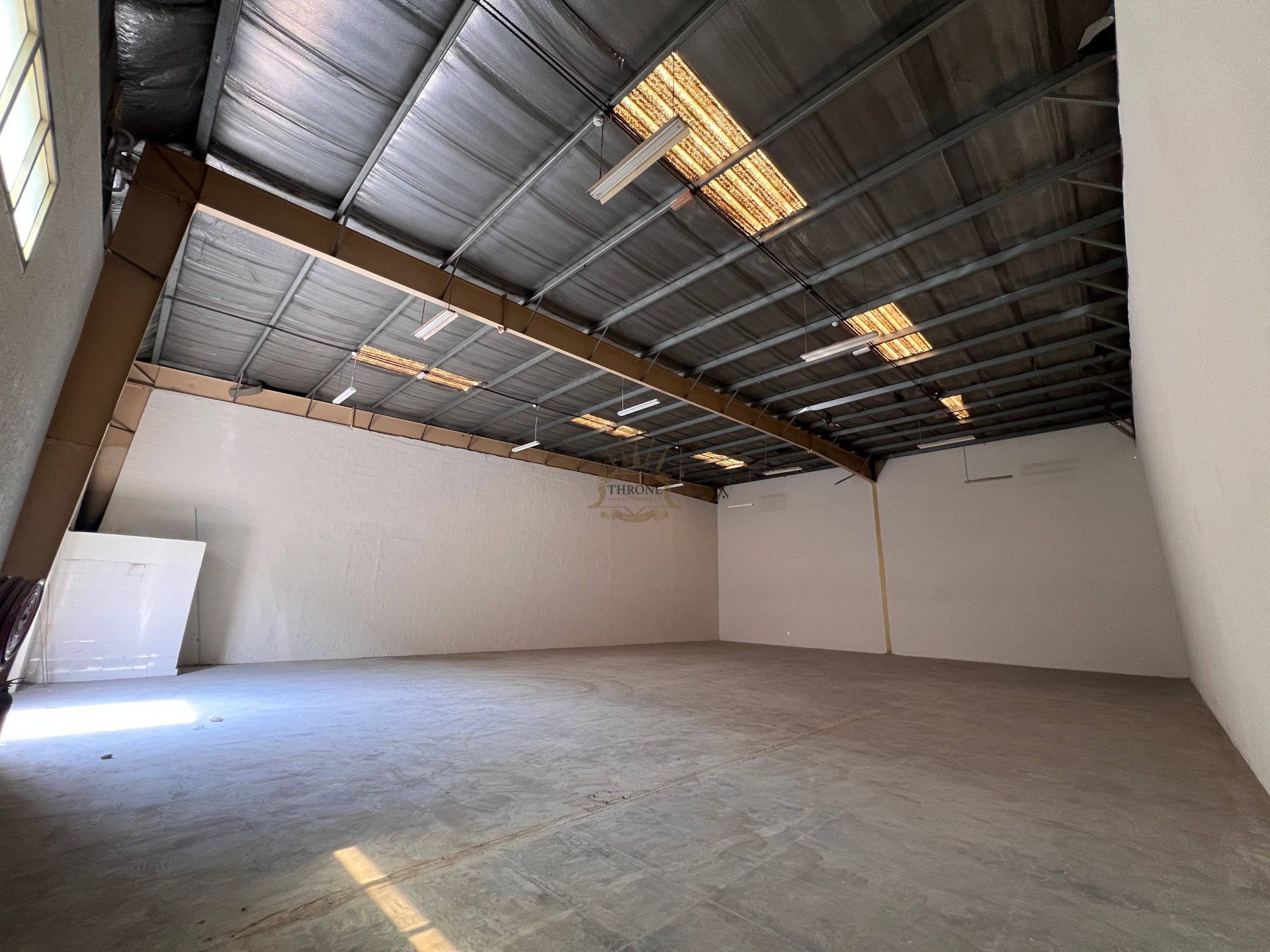 -1 Bedroom Warehouse for Rent in Dubai Investment Park (DIP) - Photo 1 | Throne Properties