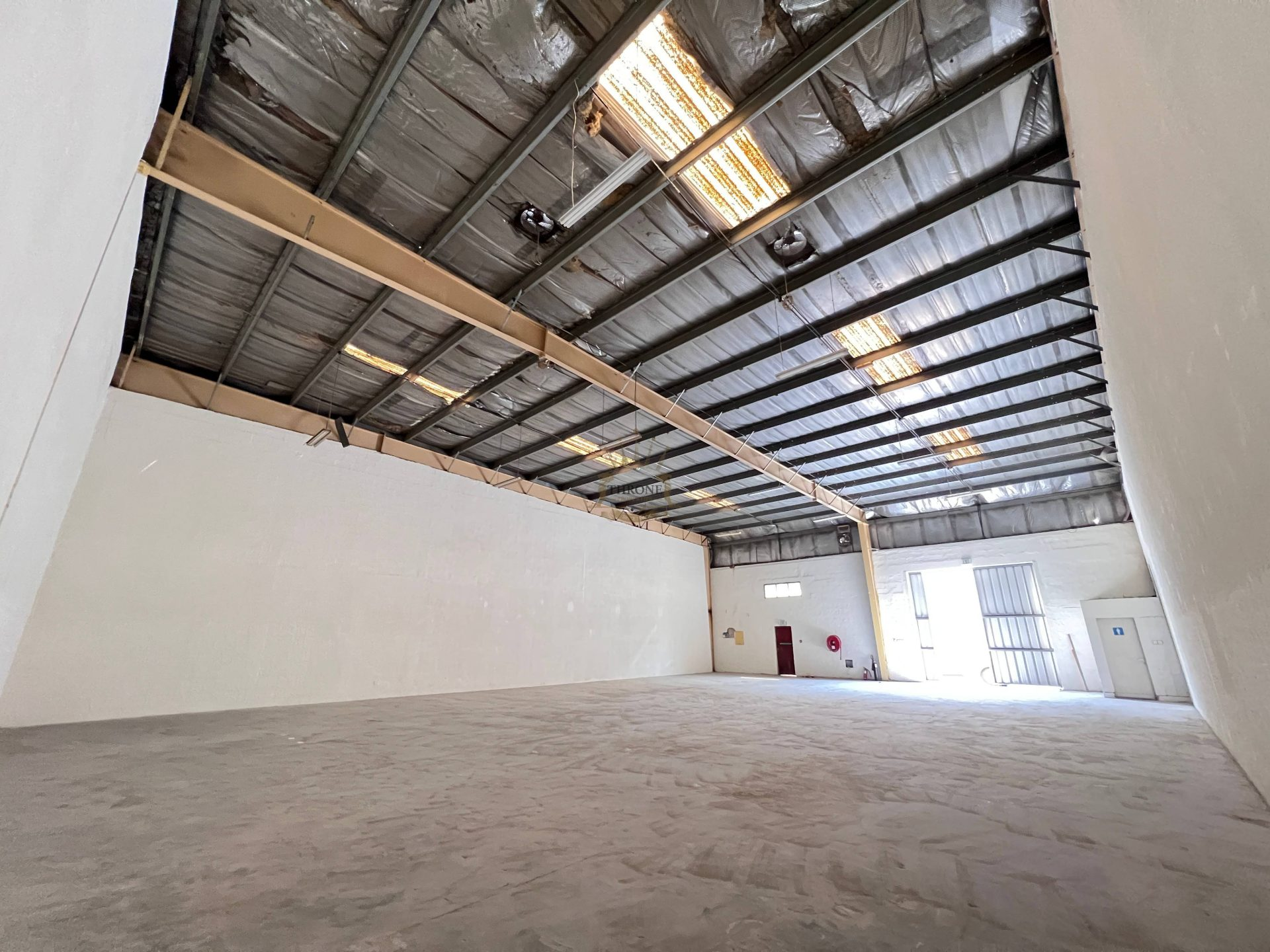 -1 Bedroom Warehouse for Rent in Dubai Investment Park (DIP) - Photo 5 | Throne Properties